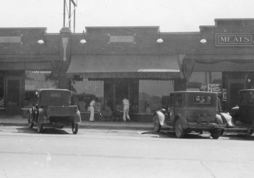 Plainfield Ave Building 1925